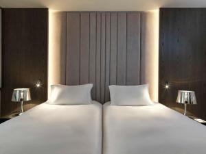 Postel nebo postele na pokoji v ubytování Sofitel Athens Airport