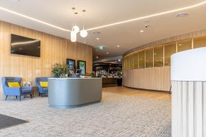 TV a/nebo společenská místnost v ubytování Quality Hotel Rules Club Wagga