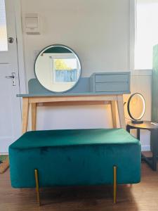 Φωτογραφία από το άλμπουμ του Cozy Fully Equipped Unit 12 noon check in σε Christchurch