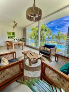 Posezení v ubytování Te Miti - Tropical paradise retreat
