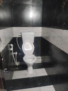 Koupelna v ubytování Quality Inn Varkala