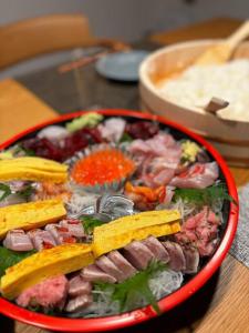 Makanan di atau berdekatan rumah percutian