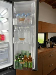Dapur atau dapur kecil di 相模湾と熱海の街を一望できるサウナと半露天温泉の一軒家