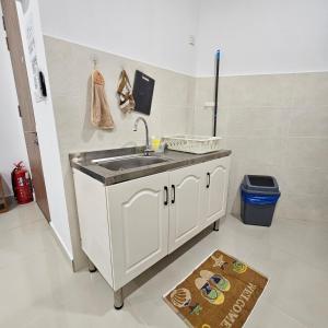 Dapur atau dapur kecil di The Shore Seaview by Summersuites Kota Kinabalu