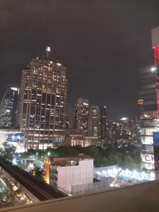 Nespecifikovaný výhled na destinaci Bangkok nebo výhled na město při pohledu z hotelu