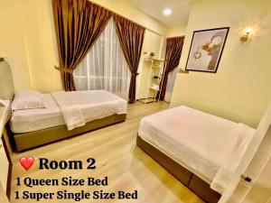 Entire home hosted by Catherine 4 bedroom House客房内的一张或多张床位