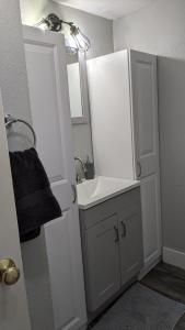 Koupelna v ubytování Fairbanks Great Location