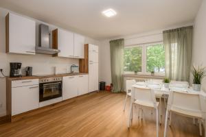 Kuchyň nebo kuchyňský kout v ubytování Business Apartments mit 1-2 Schlafzimmern in Lippstadt