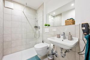 O baie la 3BR - Apartment am Theater