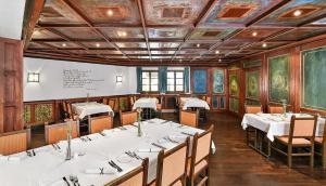 Restaurace v ubytování Hotel Klösterle Nördlingen - in Kürze elaya hotel kloesterle noerdlingen