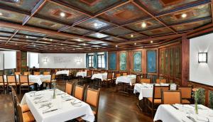 Restaurace v ubytování Hotel Klösterle Nördlingen - in Kürze elaya hotel kloesterle noerdlingen