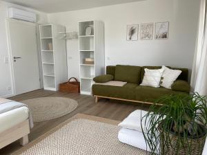 Posezení v ubytování Schwarzwald Wellness byHannes + 24 fotografií