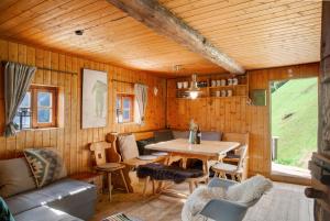 Prostor za sedenje u objektu Griawanghütt'n Zillertal