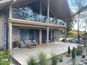 Κήπος έξω από το LUXY Apartment