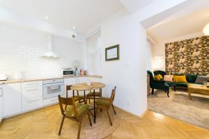 Zdjęcie z galerii obiektu BIG APARTMENT OLD TOWN p4you pl w Krakowie