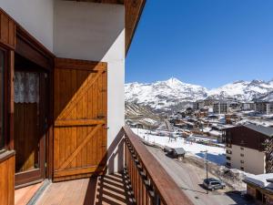 Fotografia z galérie ubytovania Studio lumineux avec mezzanine, balcon, proche pistes et commerces - FR-1-502-448 v destinácii Tignes