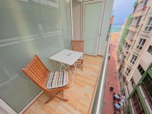 Balkón alebo terasa v ubytovaní 402 Apartamento nuevo con vista mar + 6 fotografií