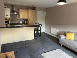 Dapur atau dapur kecil di Modern flat in the heart of Bedworth +5 gambar