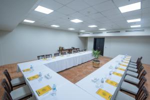 Zona business o sala de conferencias en Sentido Reef Oasis Aqua Park Resort