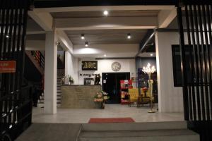 Fotografie z fotogalerie ubytování B-Cozy Hotel v destinaci Uttaradit