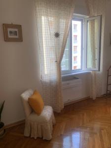Postel nebo postele na pokoji v ubytování SoleMare Rooms Trieste