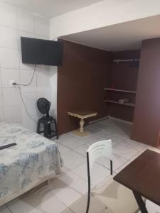 Et tv og/eller underholdning på Kitnet Baião 400m Parque do Povo