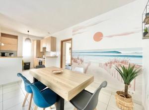 Dapur atau dapur kecil di Benodet Centre 200m de la plage