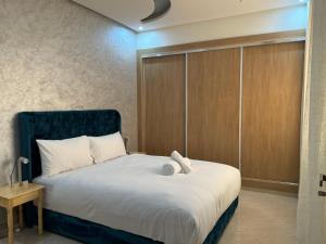 Katil atau katil-katil dalam bilik di 2 bedroom apartment in the heart of Essaouira