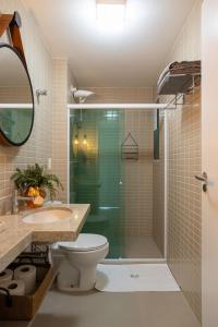 Koupelna v ubytování Luxo e conforto pé na areia em Barra de São Miguel