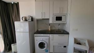 A kitchen or kitchenette at Estudio Rocío