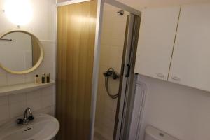 Koupelna v ubytování Résidence Vanoise - VAL THORENS STUDIO 2 PERS DECORATION SYMPA ET BELLE VUE MONTAGNE MAE-7791