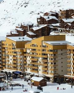 Το Résidence Vanoise - VAL THORENS STUDIO 2 PERS AU PIED DES PISTES ET AU COEUR DE LA STATION MAE-7804 τον χειμώνα