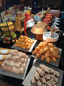 Jídlo v hotelu nebo okolí