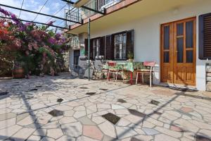 Balkón nebo terasa v ubytování Apartments with a parking space Icici, Opatija - 7788 + 11 fotografií