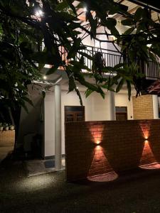 Το κτήριο όπου στεγάζεται  ο ξενώνας