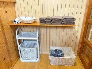 松江市にあるSYUkuhaku matuenosato / Vacation STAY 65782のサウナ(棚、タオル、バスケット付) +27枚の写真