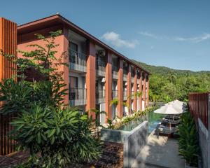 Nespecifikovaný výhled na hory nebo výhled na hory při pohledu z aparthotelu