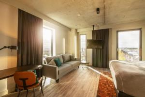 Posezení v ubytování Holiday Inn - the niu, Fender Amsterdam