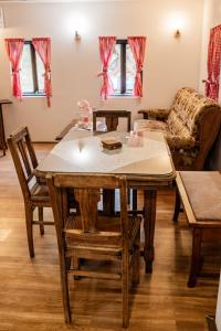 Χώρος καθιστικού στο FRAMI Holiday Home