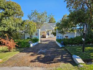 Zahrada ubytování Stannards Guest Lodge 4 Star B&B, Knysna