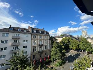 Το κτήριο όπου στεγάζεται  το διαμέρισμα