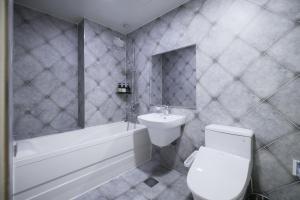 Łazienka w obiekcie VIP Hotel Mokpo