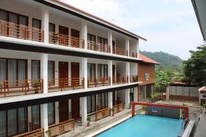 Bazén v ubytování Hotel Havelock Gateway nebo v jeho okolí