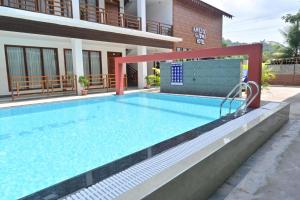 Bazén v ubytování Hotel Havelock Gateway nebo v jeho okolí