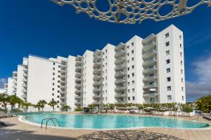 Bazén v ubytování Ocean Garden Playa Paraiso nebo v jeho okolí