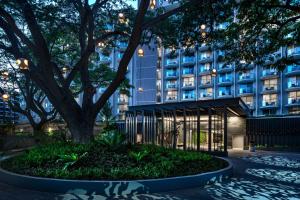 a hotel with a tree and a building at The Westin Maui Resort & Spa, Ka'anapali in Lahaina