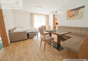 A seating area at Alpenperle