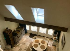 Η κουζίνα ή μικρή κουζίνα στο Stalhuis, overnachten in een tinyhuis bij de paarden +8 φωτογραφίες