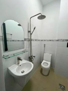 Koupelna v ubytování Hotel Ngô Tình