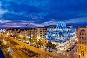 Nespecifikovaný výhled na destinaci Praha nebo výhled na město při pohledu z hotelu